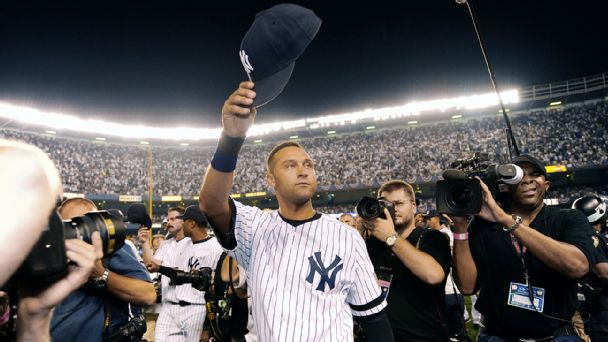 Derek Jeter Delivers Game Winning Hit In His Final At Bat At Yankee ...